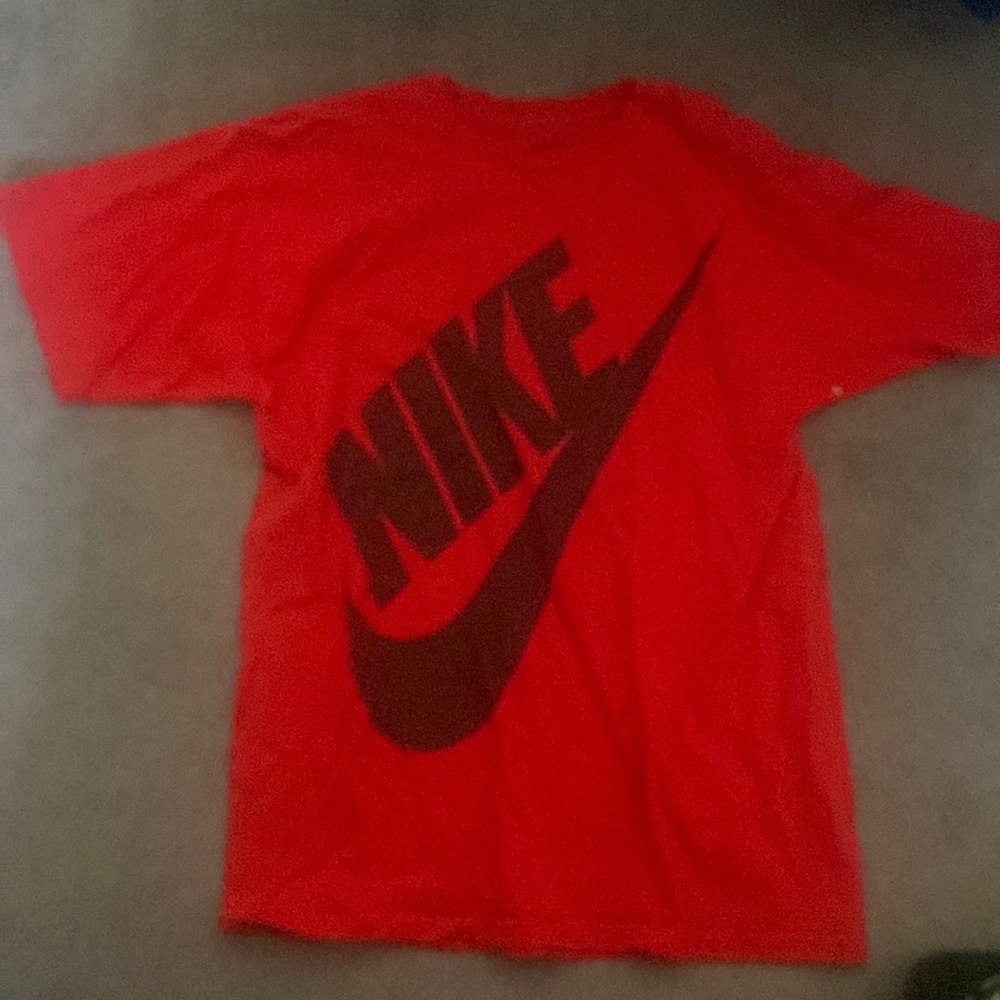 Nike red medium t-shirt